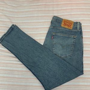 Levis 512 jeans